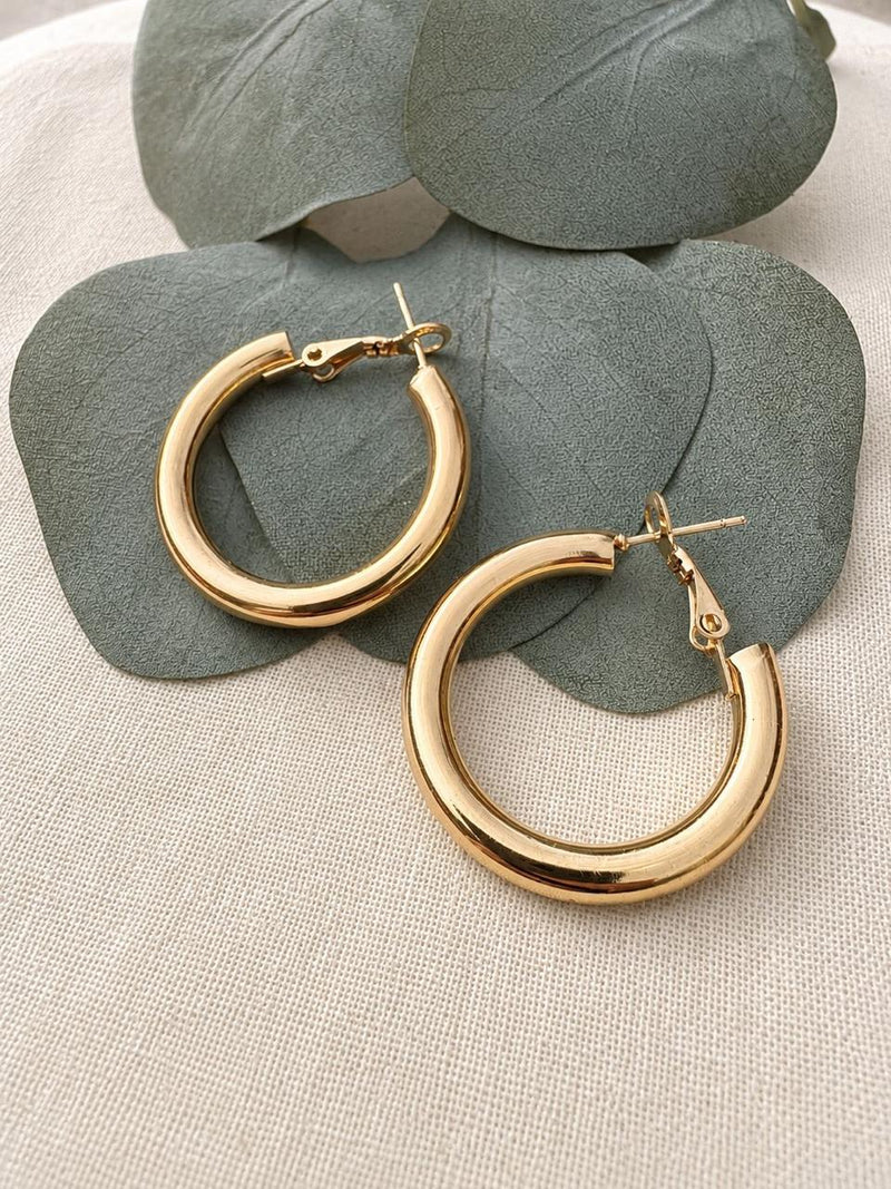 Argollas bañadas en oro 18K tamaño M