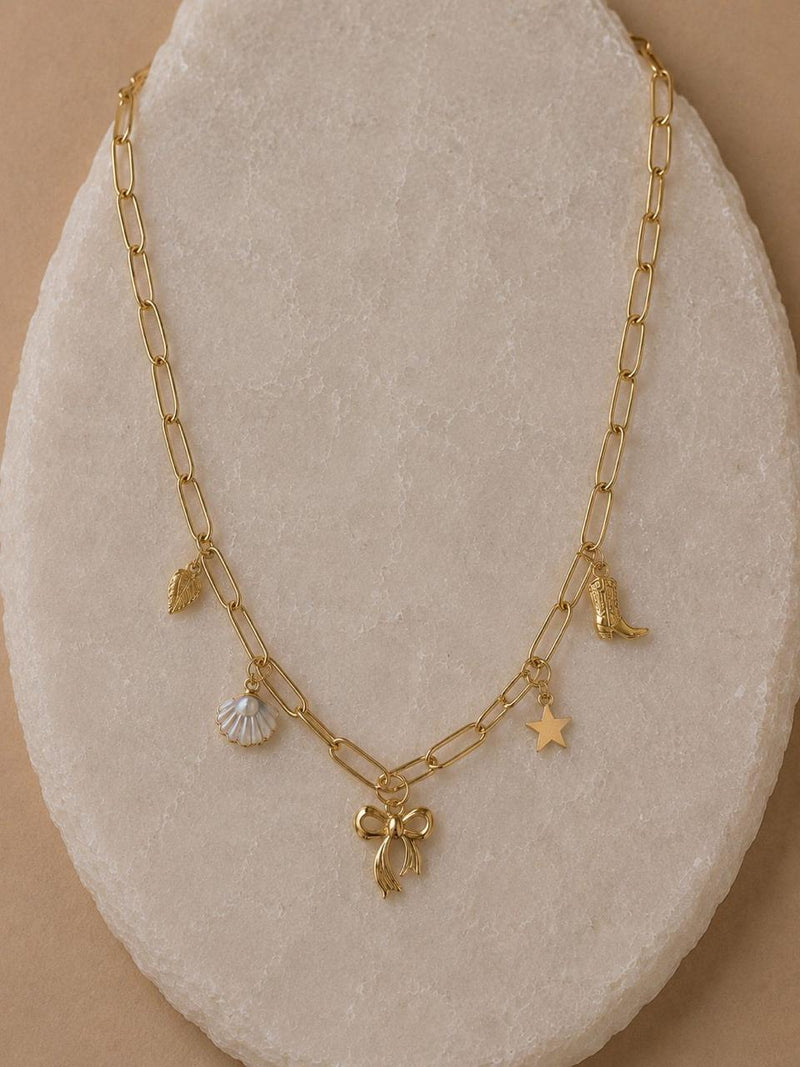 Collar de eslabón con dijes